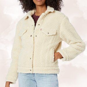 LEVI'S Ex-Boyfriend Sherpa Trucker Jacket | Medium